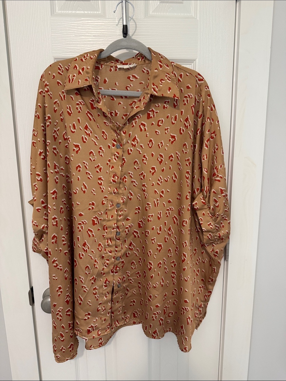 Women’s button up shirt with print